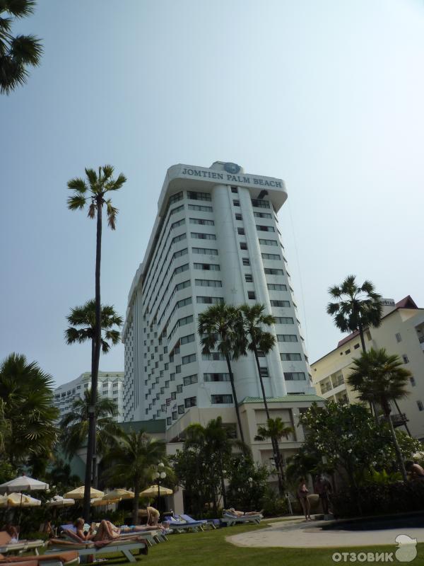 Отель Jomtien Palm Beach 4* Паттайя