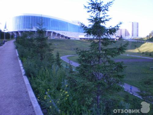 Памятник Салавату Юлаеву в Уфе, и парк рядом с ним фото