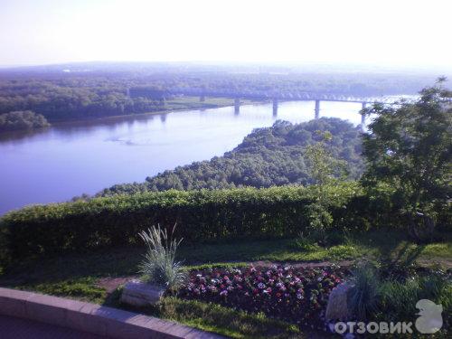 Памятник Салавату Юлаеву в Уфе, и парк рядом с ним фото