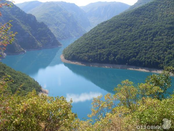Монастырь Острог (Черногория, Даниловград) фото