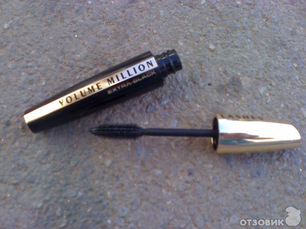 Тушь для ресниц Loreal Volume MILLION LASHES Экстра-чёрная фото