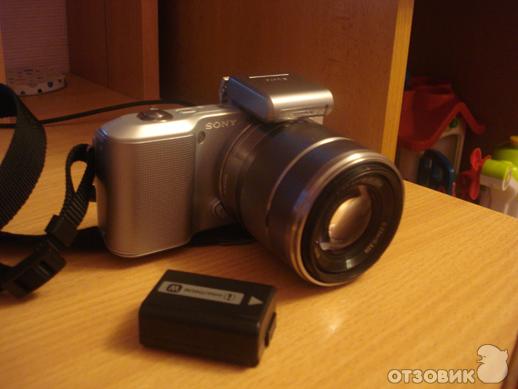 Цифровой фотоаппарат Sony NEX-3D Kit