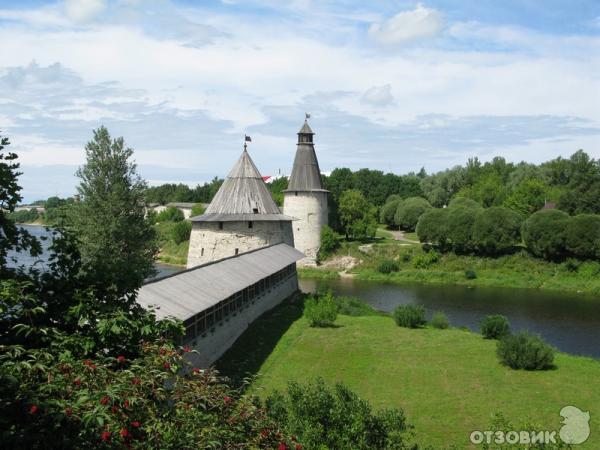Псков на неве. Псковская область отзывы переехавших. Кутекрома башня псковского кремля. Псков отзывы переехавших. Псков отзывы переехавших.
