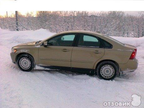 Автомобиль Volvo S40 (2007) - седан фото