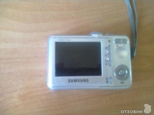 Цифровой фотоаппарат Samsung Digimax D760