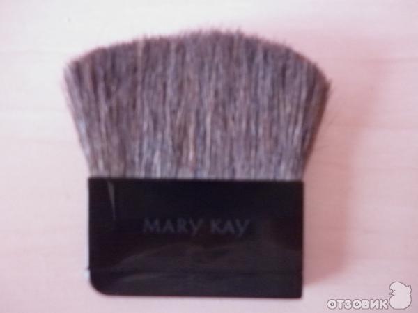 Минеральная компактная пудра Mary Kay фото