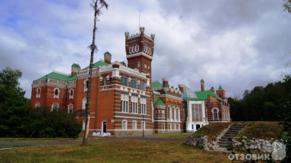 Замок Шереметьевых в Юрино (Россия, Марий Эл) фото