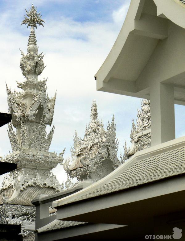 Ват Ронг Кхун (Wat Rong Khun) Белый Храм фото