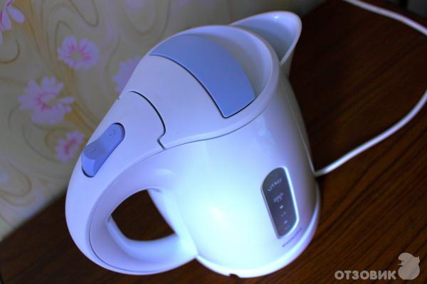 Электрочайник Philips HD 4646 фото