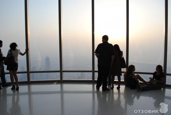 Небоскрёб Burj Khalifa (ОАЭ, Дубаи) фото