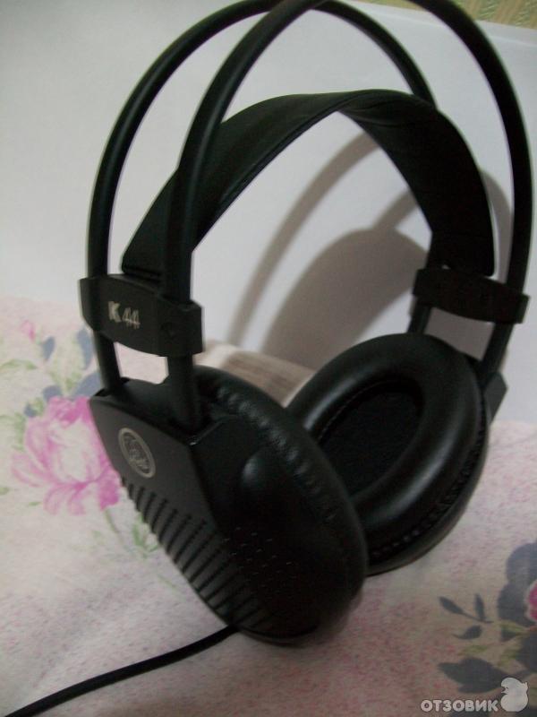 Стерео наушники AKG K44 фото